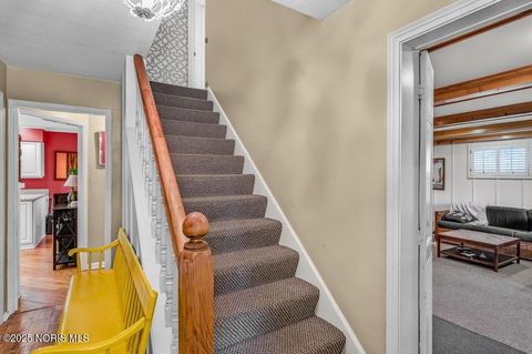 Tiny photo for 4132 Sheraton Road, Ottawa Hills, OH 43606 (MLS # 10000370)