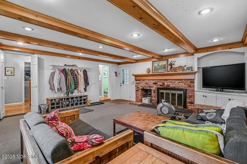 Tiny photo for 4132 Sheraton Road, Ottawa Hills, OH 43606 (MLS # 10000370)