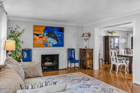 Tiny photo for 4132 Sheraton Road, Ottawa Hills, OH 43606 (MLS # 10000370)