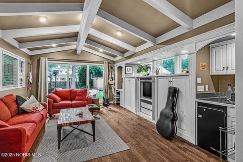 Tiny photo for 4132 Sheraton Road, Ottawa Hills, OH 43606 (MLS # 10000370)