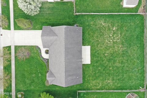 Tiny photo for 7100 Harvester Road, Maumee, OH 43537 (MLS # 10006605)