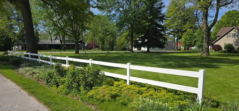 Tiny photo for 1210 South Street, Findlay, OH 45840 (MLS # 10007663)