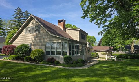 Tiny photo for 1210 South Street, Findlay, OH 45840 (MLS # 10007663)