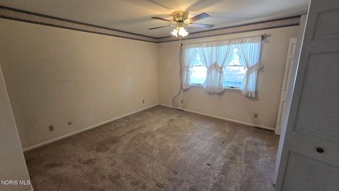 Tiny photo for 1210 South Street, Findlay, OH 45840 (MLS # 10007663)