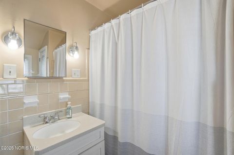 Tiny photo for 3839 Garrison Road, Toledo, OH 43613 (MLS # 10003284)