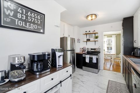 Tiny photo for 3839 Garrison Road, Toledo, OH 43613 (MLS # 10003284)