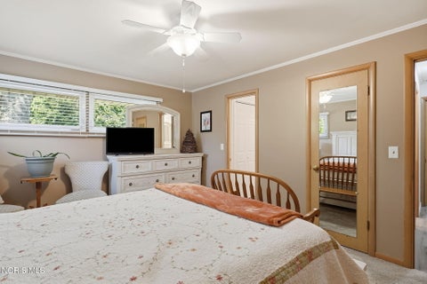 Tiny photo for 501 Bluebonnet Drive, Findlay, OH 45840 (MLS # 10014626)