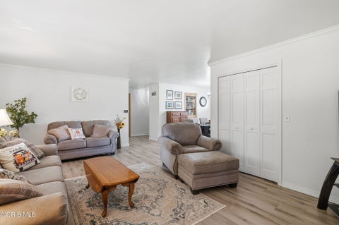 Tiny photo for 501 Bluebonnet Drive, Findlay, OH 45840 (MLS # 10014626)