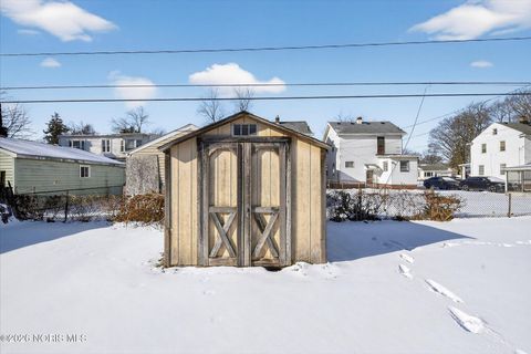 Tiny photo for 3333 Beaumont Drive, Toledo, OH 43608 (MLS # 10003423)