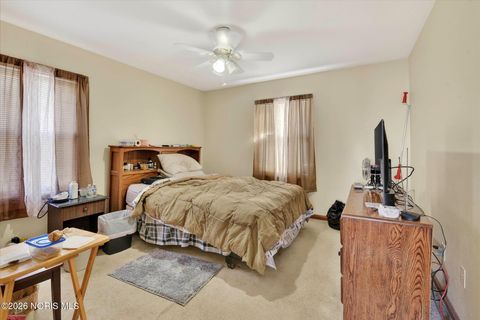 Tiny photo for 3333 Beaumont Drive, Toledo, OH 43608 (MLS # 10003423)