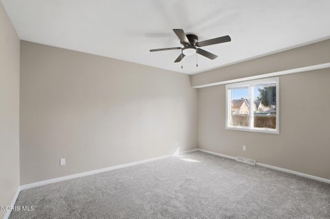 Tiny photo for 611 Miami Street, Toledo, OH 43605 (MLS # 10014270)