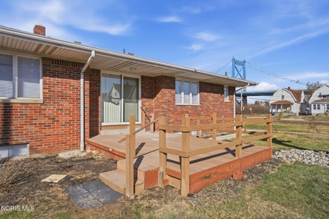 Tiny photo for 611 Miami Street, Toledo, OH 43605 (MLS # 10014270)