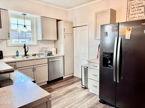 Tiny photo for 121 N Bryan Street, Hicksville, OH 43526 (MLS # 10006502)