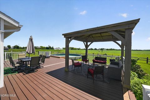 Tiny photo for 24120 W Walbridge Road, Millbury, OH 43447 (MLS # 10008105)