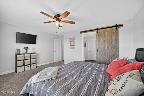 Tiny photo for 24120 W Walbridge Road, Millbury, OH 43447 (MLS # 10008105)