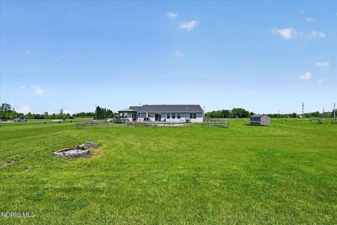 Tiny photo for 24120 W Walbridge Road, Millbury, OH 43447 (MLS # 10008105)