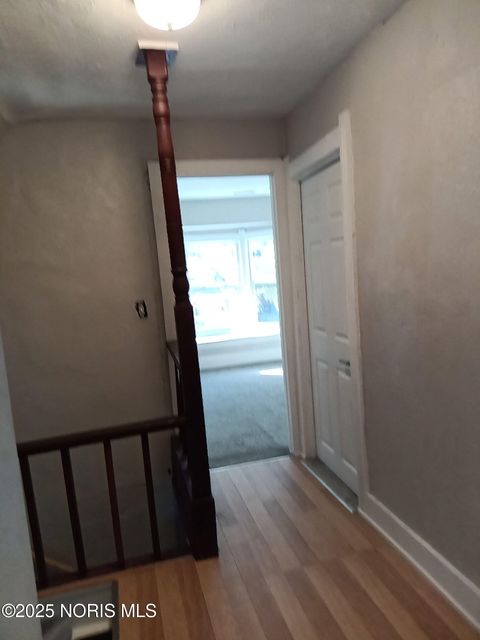 Tiny photo for 518 South Avenue, Toledo, OH 43609 (MLS # 10000224)