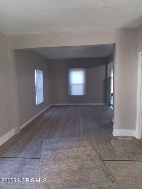 Tiny photo for 518 South Avenue, Toledo, OH 43609 (MLS # 10000224)