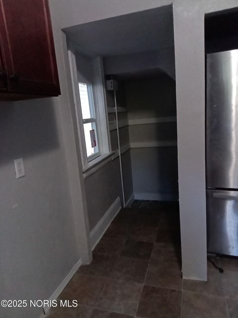Tiny photo for 518 South Avenue, Toledo, OH 43609 (MLS # 10000224)