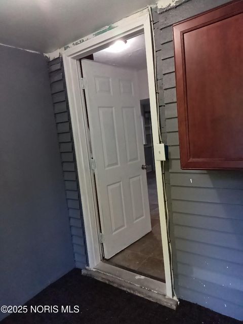 Tiny photo for 518 South Avenue, Toledo, OH 43609 (MLS # 10000224)