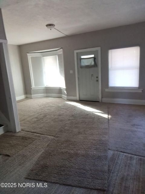 Tiny photo for 518 South Avenue, Toledo, OH 43609 (MLS # 10000224)