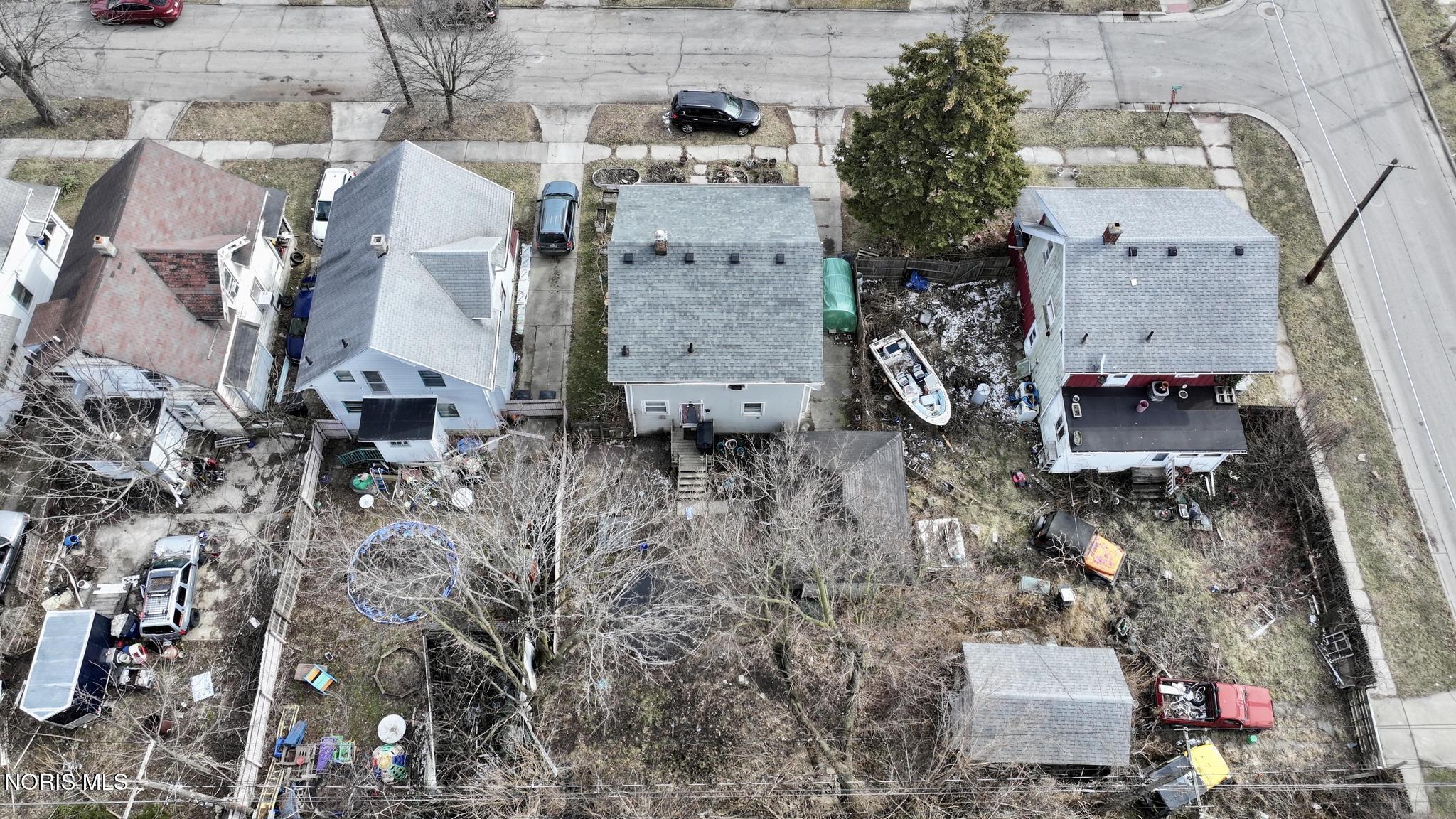 3209 Jeannette Avenue