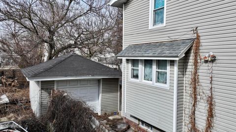 Tiny photo for 3209 Jeannette Avenue, Toledo, OH 43608 (MLS # 10004634)