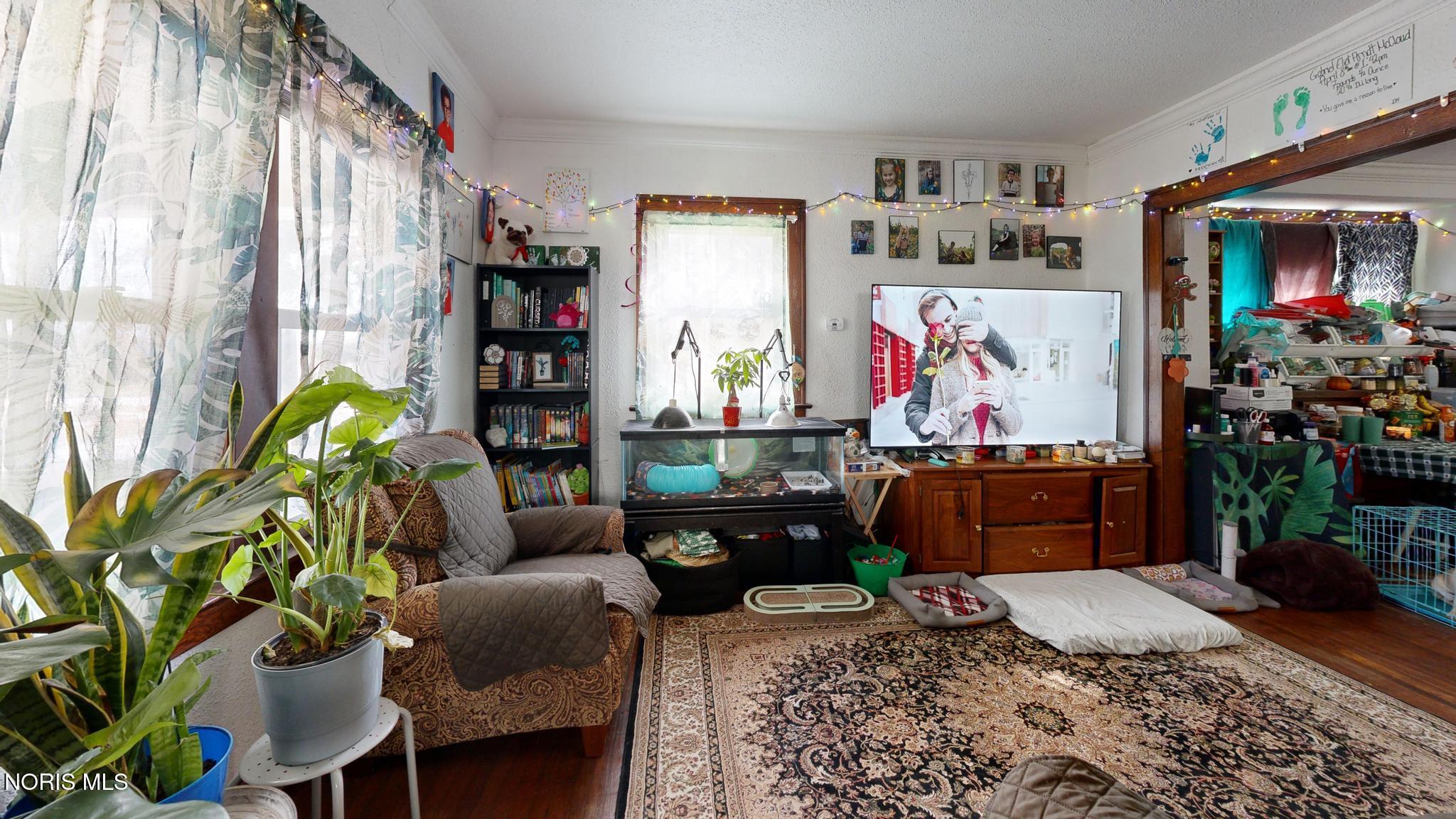 3209 Jeannette Avenue