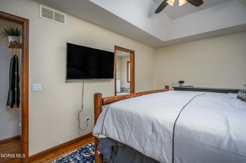 Tiny photo for 3407 Manley Road, Maumee, OH 43537 (MLS # 10005295)