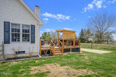 Tiny photo for 3407 Manley Road, Maumee, OH 43537 (MLS # 10005295)