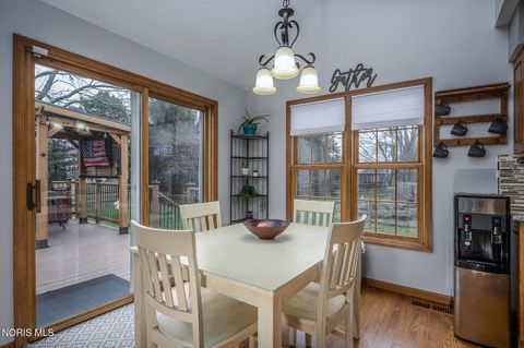 Tiny photo for 3407 Manley Road, Maumee, OH 43537 (MLS # 10005295)