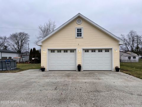 Tiny photo for 23195 W Centerfield Drive, Genoa, OH 43430 (MLS # 10002958)