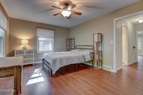 Tiny photo for 1917 Imperial Lane, Findlay, OH 45840 (MLS # 10012619)