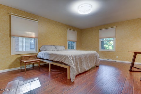 Tiny photo for 1917 Imperial Lane, Findlay, OH 45840 (MLS # 10012619)