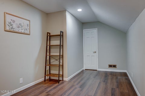 Tiny photo for 1917 Imperial Lane, Findlay, OH 45840 (MLS # 10012619)
