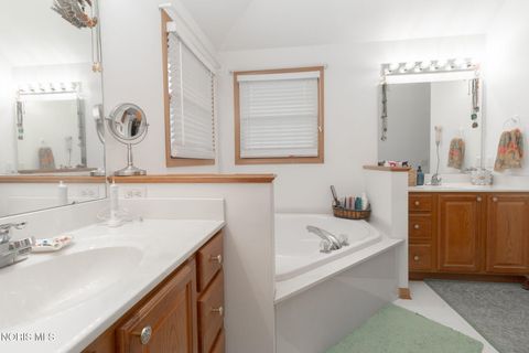 Tiny photo for 14633 Dexter Falls Road, Perrysburg, OH 43551 (MLS # 10004823)