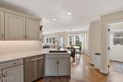 Tiny photo for 2550 Live Oak Road, Sylvania, OH 43560 (MLS # 10005790)