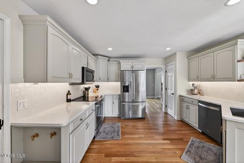 Tiny photo for 2550 Live Oak Road, Sylvania, OH 43560 (MLS # 10005790)