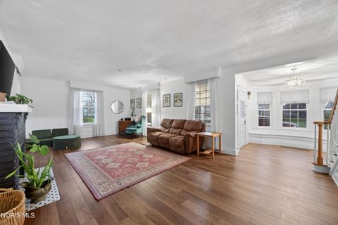 Tiny photo for 300 Elm Street, Findlay, OH 45840 (MLS # 10006803)