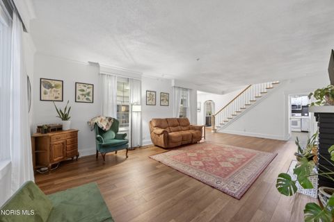 Tiny photo for 300 Elm Street, Findlay, OH 45840 (MLS # 10006803)