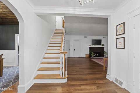 Tiny photo for 300 Elm Street, Findlay, OH 45840 (MLS # 10006803)