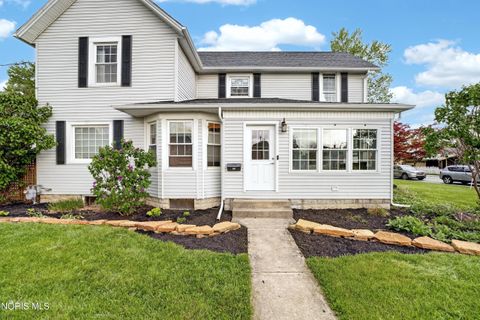 Tiny photo for 300 Elm Street, Findlay, OH 45840 (MLS # 10006803)