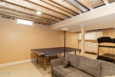 Tiny photo for 300 Twinbrook Drive, Perrysburg, OH 43551 (MLS # 10006152)