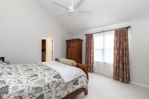 Tiny photo for 300 Twinbrook Drive, Perrysburg, OH 43551 (MLS # 10006152)