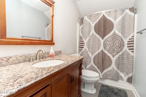 Tiny photo for 300 Twinbrook Drive, Perrysburg, OH 43551 (MLS # 10006152)