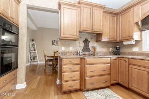 Tiny photo for 300 Twinbrook Drive, Perrysburg, OH 43551 (MLS # 10006152)