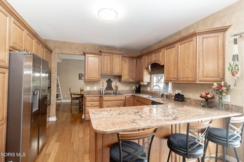 Tiny photo for 300 Twinbrook Drive, Perrysburg, OH 43551 (MLS # 10006152)