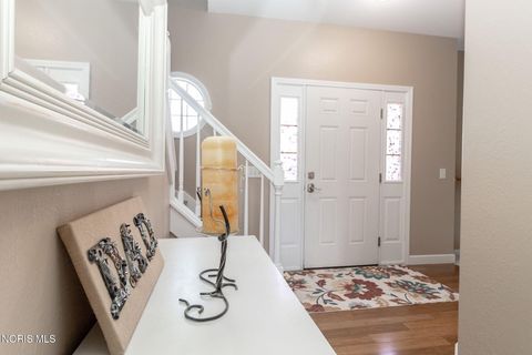 Tiny photo for 300 Twinbrook Drive, Perrysburg, OH 43551 (MLS # 10006152)