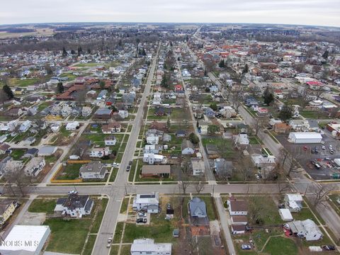 Tiny photo for 826 S Spring Street, Bucyrus, OH 44820 (MLS # 10005402)