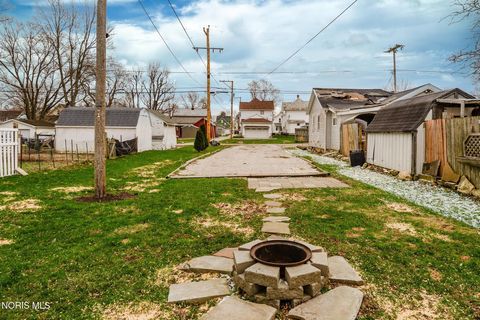 Tiny photo for 826 S Spring Street, Bucyrus, OH 44820 (MLS # 10005402)